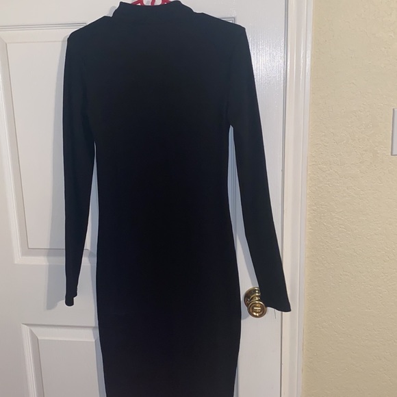 SHEIN Long-sleeved Ribbed Bodycon Dress - Picture 5 of 7